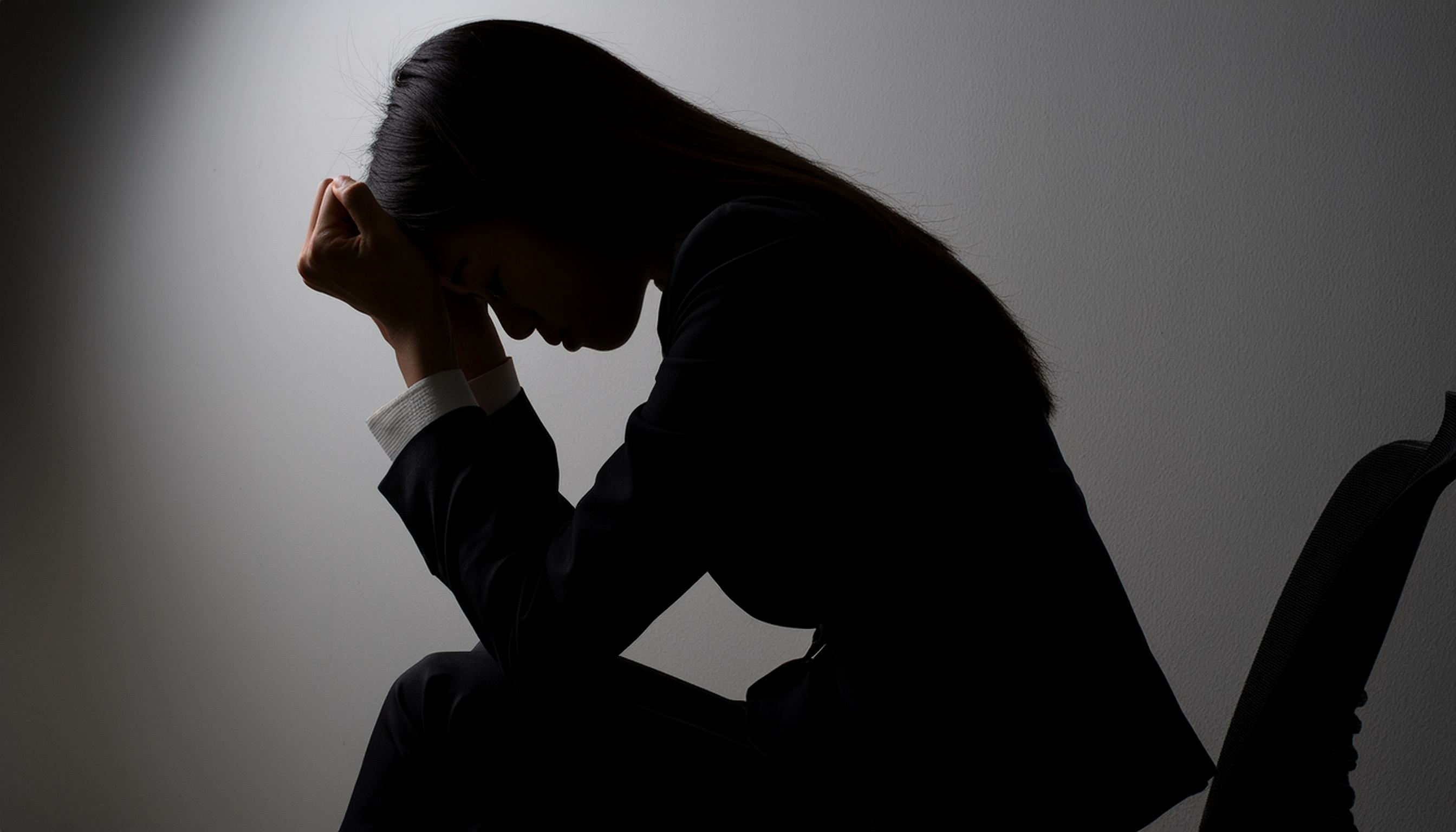 画像に alt 属性が指定されていません。ファイル名: %E7%B5%B6%E6%9C%9B%E3%80%80%E5%A5%B3%E6%80%A7.jpeg